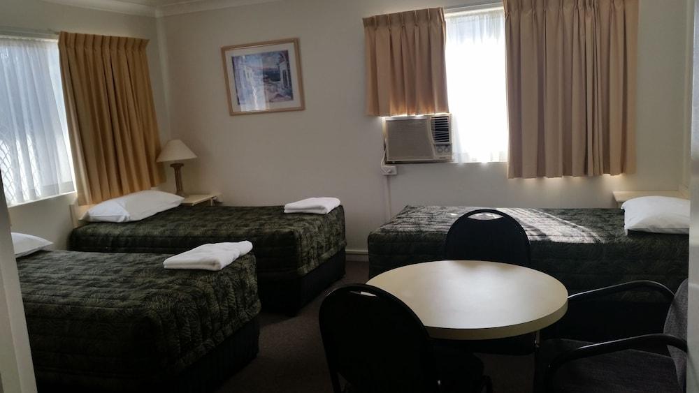 Southport Motel & Apartments Gold Coast Bagian luar foto