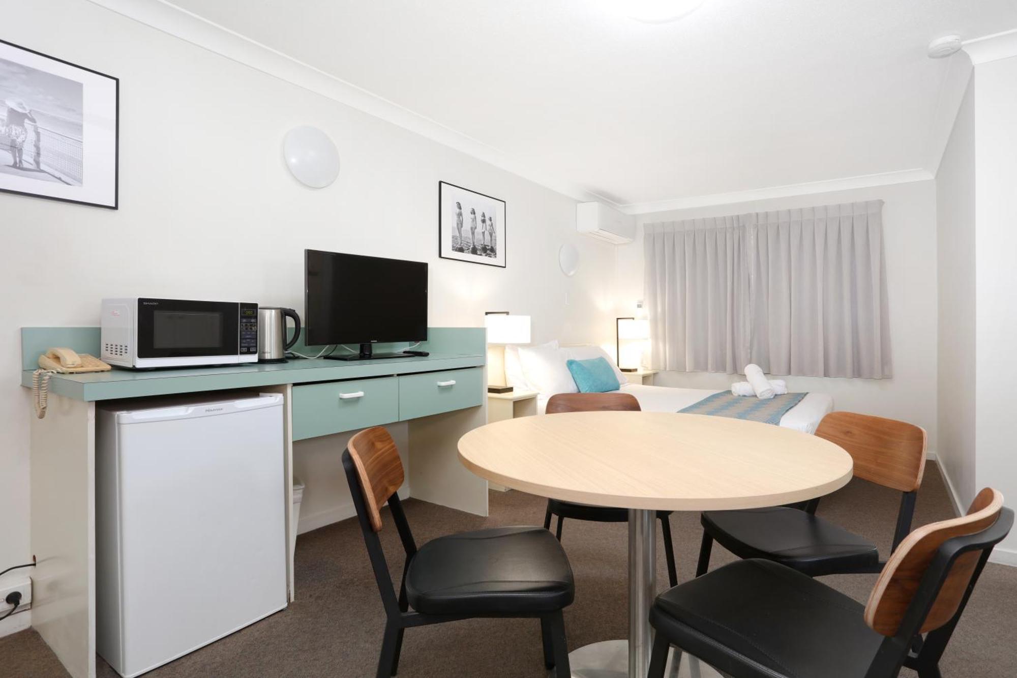 Southport Motel & Apartments Gold Coast Bagian luar foto