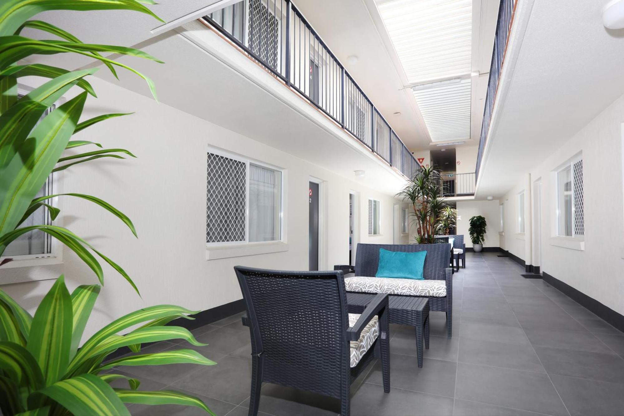 Southport Motel & Apartments Gold Coast Bagian luar foto